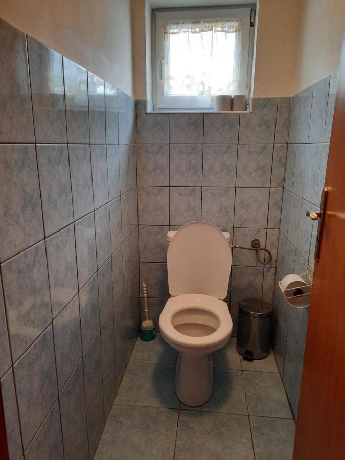 Krahule Konica Hotel Buitenkant foto